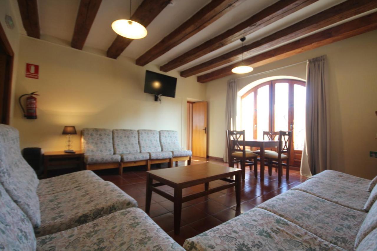 Hostal Centre Del Montsec Llimiana Екстер'єр фото